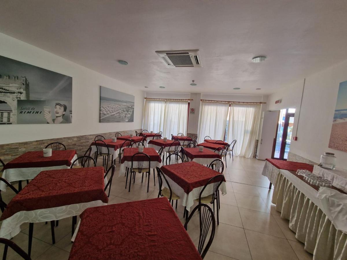 Hotel Clara Rimini Exterior photo