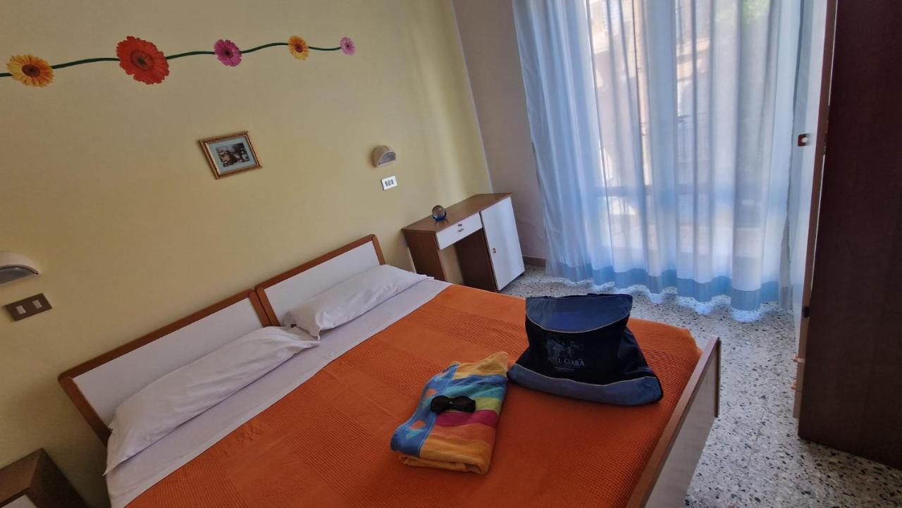 Hotel Clara Rimini Exterior photo