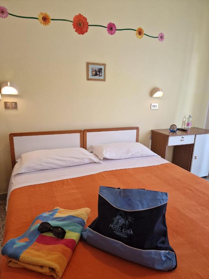 Hotel Clara Rimini Exterior photo