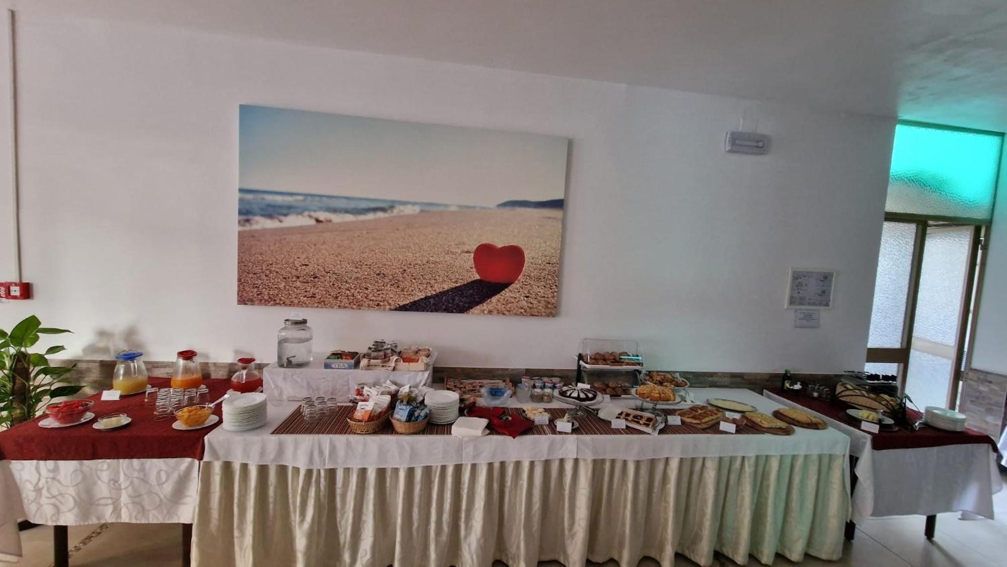 Hotel Clara Rimini Exterior photo